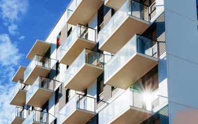 Plongez dans l’univers de l’immobilier : explorez ses multiples facettes et découvrez ses enjeux